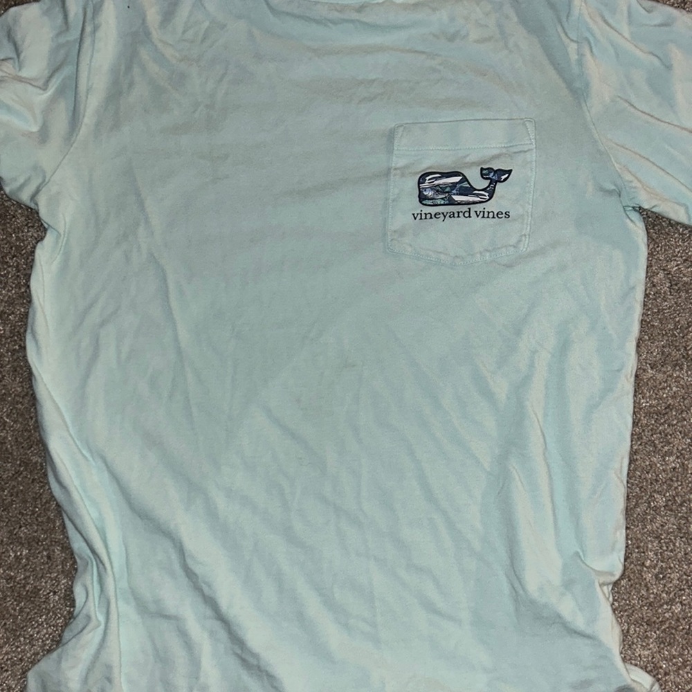 Baby blue, vineyard vines, men’s xs,